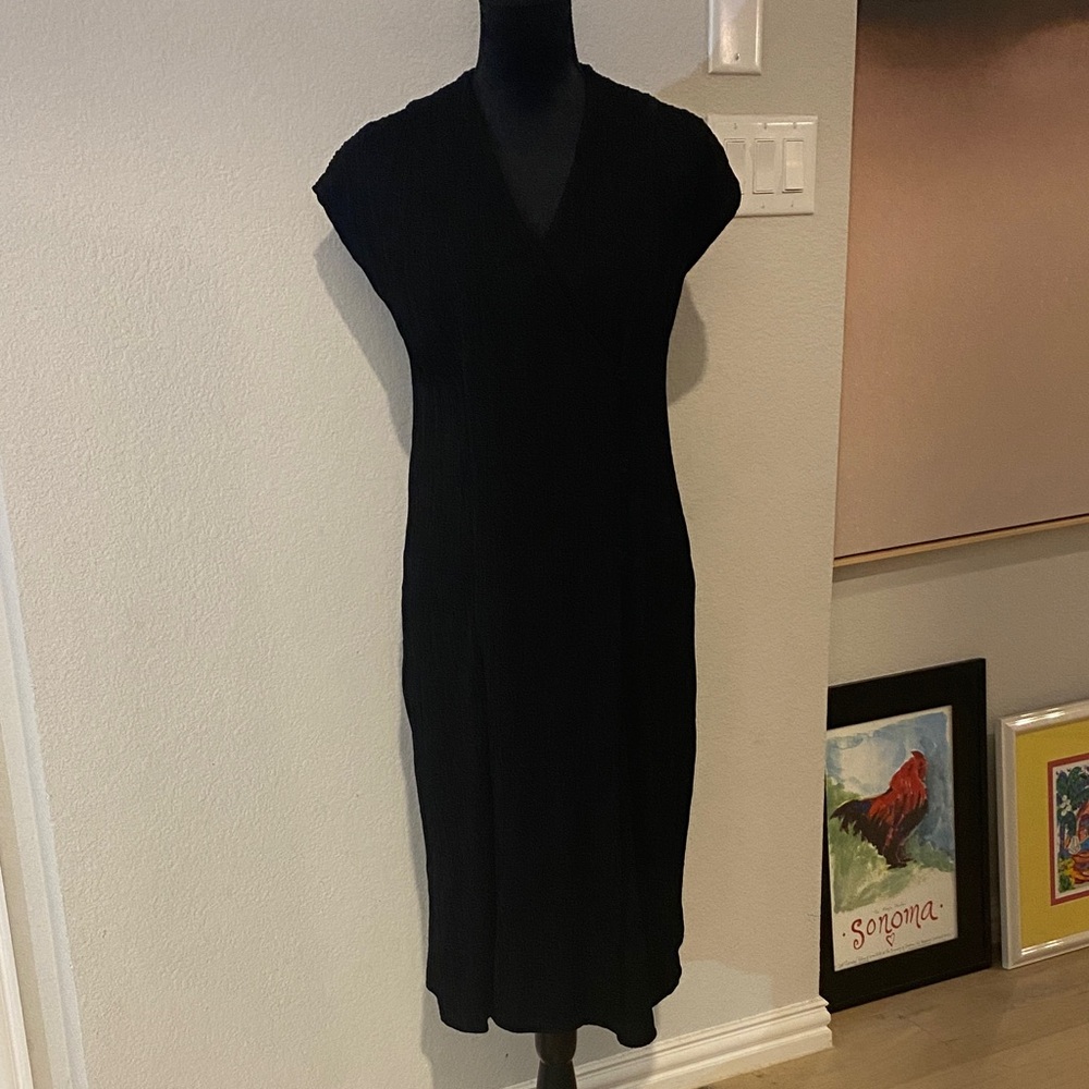 MM Lafleur‎ Classic Black Midi Dress